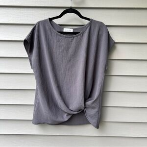 Gilli Women’s Knot Twist Top Gray Relax Fit Lightweight Wrinkle Free L